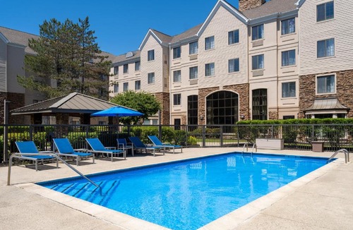 Burlington Hotel | Staybridge Suites Boston - Burlington by IHG