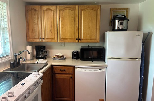 Clintondale Apartment | Step into history & unwind at Spring apt a charming 🏡 at the❤️of NYHudson Valley