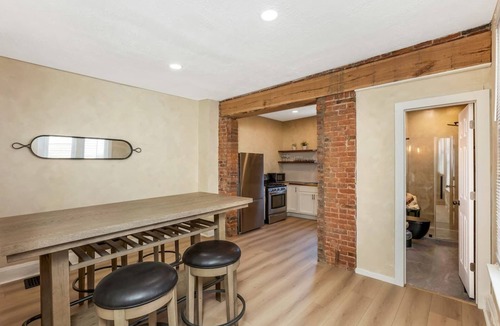 Franklin Park House | Steps to Franklin Park & East Market | 5 min to DT