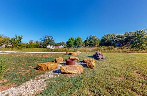 Eufaula House | Steps to Lake Eufaula: Home w/Fire Pit & BBQ