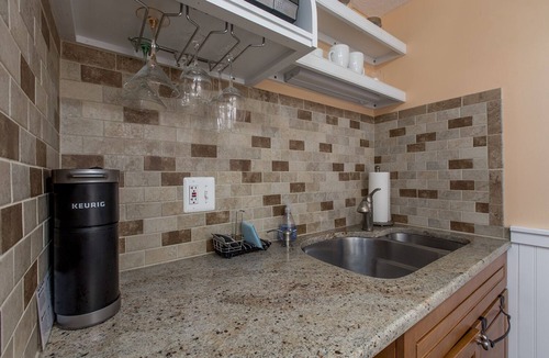 Ogunquit Apartment | Steps to Perkins Cove, Ogunquit, ME