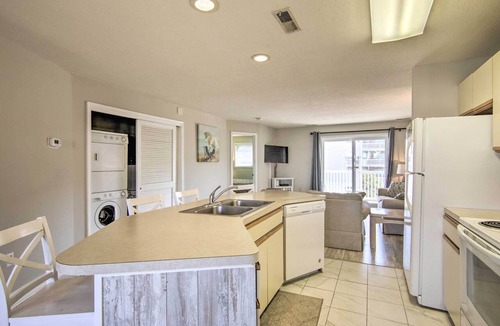 Midtown Ocean City Apartment | Steps to Shore: Gem w/Pool in Ocean City