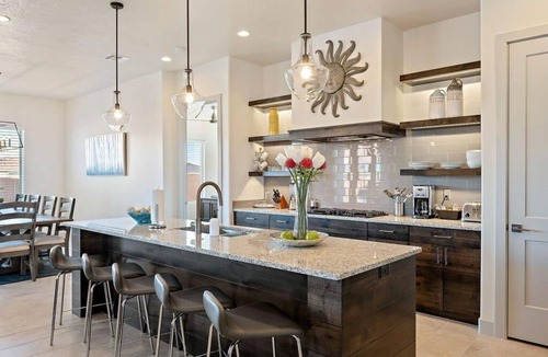 Santa Clara House | Steps to the Pool | Red Mountain View | BBQ | Outdoor Dining Space | Arcadia #27