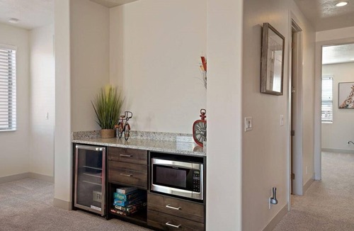Santa Clara House | Steps to the Pool | Red Mountain View | BBQ | Outdoor Dining Space | Arcadia #27