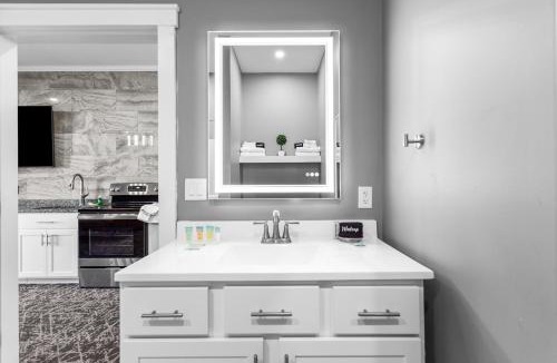 Ellsworth Hotel | Stone Park Ellsworth-Bar Harbor