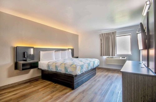 Georgetown Hotel | Studio 6 Georgetown, KY – Lexington North