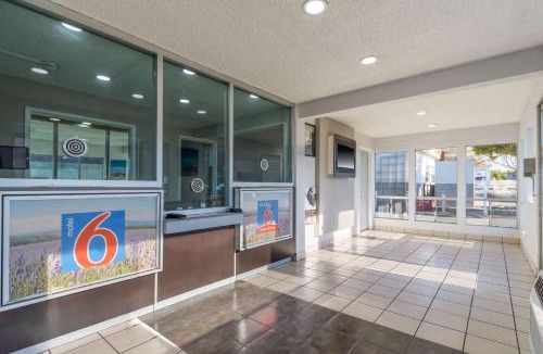 Hayward Hotel | Studio 6 Hayward, CA Silicon Valley Gateway