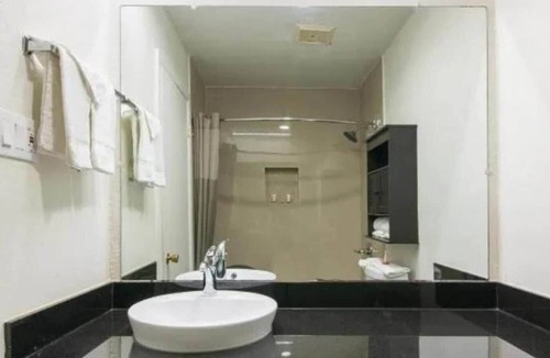 Las Colinas Hotel | Studio 6 Irving, TX – DFW North