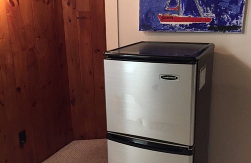 Orono Apartment | Studio Apartment close to downtown Orono and UMaine