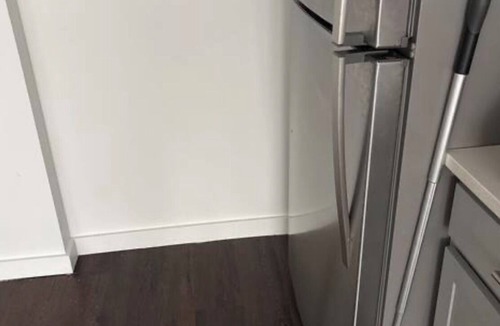 Hough Apartment | Studio apartment in Cleveland, Ohio with easy city access