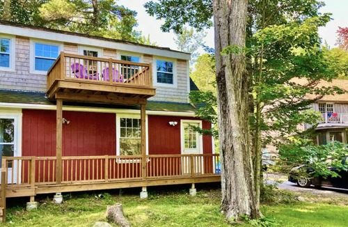 Lincolnville Apartment | Studio Apartment on Coleman Pond