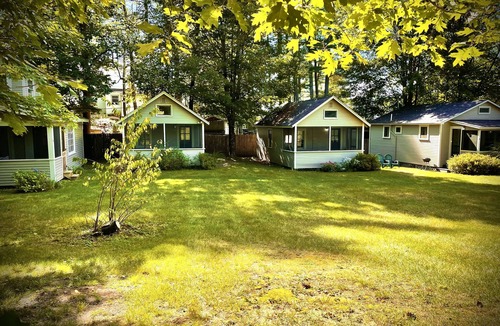 Bridgewater Cottage | Studio Cottage Getaway Blossoms Cottage #5