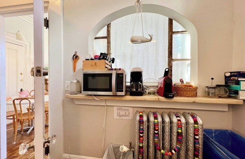 Portsmouth Apartment | Studio w Parking in Portsmouth Historic District