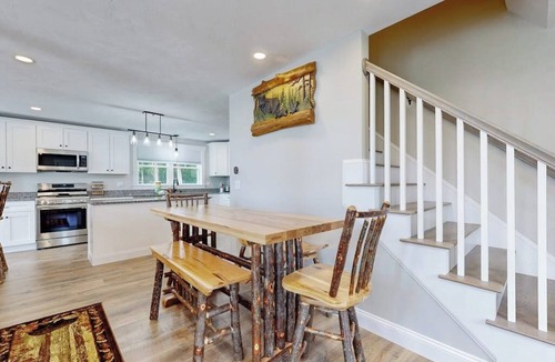 Intervale House | Stunning Mountain View Home: In the heart of outdoor entertainment