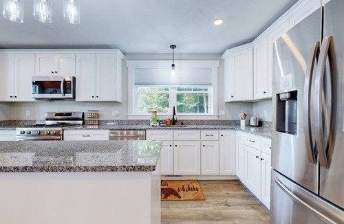 Intervale House | Stunning Mountain View Home: In the heart of outdoor entertainment