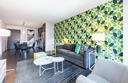 Seaport District Apartment | Stunning One Bedroom with Luxury Amenitites