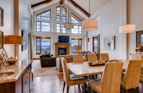 Park City Condo | Stunning ski-in/ski-out penthouse w/shared pool, hot tub, sauna & gym