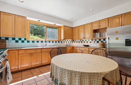 Byfield House | Stunning Victorian Estate with Lap Pool, Gardens and Huge Porch