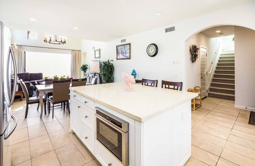 Cypress Village House | Stylish 4BR Retreat｜Relaxing Outdoor Space｜Steps from Park & Pool #41363