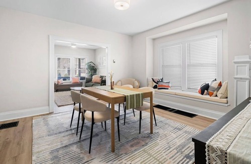 Clintonville House | Stylish & Cozy 2BR w/Office + Fenced Yard