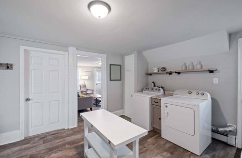 Rimmon Heights Apartment | Stylish & Large Top Floor w Private Front Porch