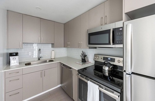 Prudential - St. Botolph Apartment | Stylish One Bedroom Apartment in Back Bay