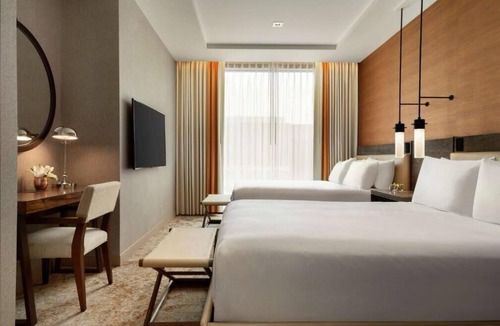 Moab Hotel | Stylish Private Room Near Arches National Park – Explore in Just 5 Minutes Drive