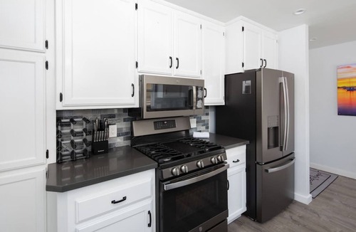 San Luis Obispo House | Stylish Retreat | Patio, Grill, Sleeps 7 w/Game Room