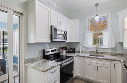Summer Village Cottage | Summer Lovin' Cottage 2 Bedroom , Full Kitchen, HEATED pools at Summer Village
