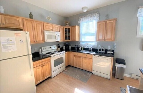 Summer Village Cottage | Summer Village fully furnished 2 BR cottage, heated pools, wifi