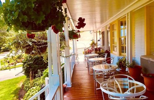 Lincolnville Cabin | Sunny Room with a Private Deck in a Bed and Breakfast near Camden Hills State Park, Maine