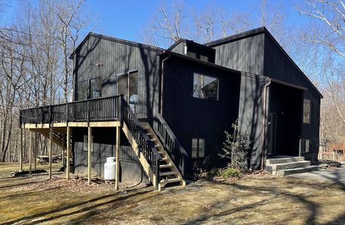 Lagrangeville Cabin | Sunny upstate cabin on 2 acres! Enjoy hikes, restaurants, golf, farms, museums