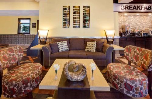 Uniontown Hotel | Super 8 by Wyndham Akron S/Green/Uniontown OH