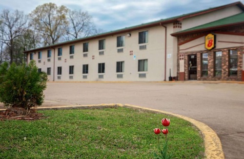 Mountain Home Hotel | Super 8 by Wyndham Mountain Home