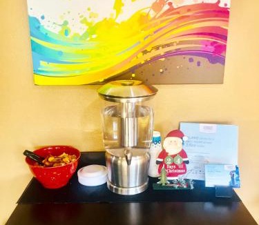Radcliff Hotel | Super 8 by Wyndham Radcliff Ft. Knox Area