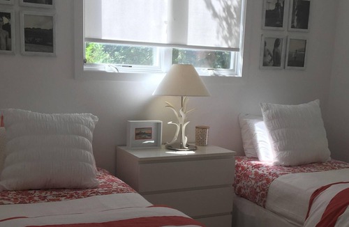 Springs House | Super Stylish East Hampton New Modern Beach House..