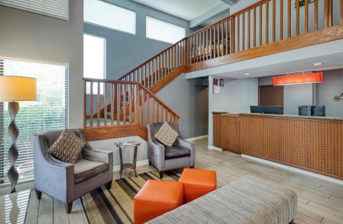 Kansas City Hotel | SureStay by Best Western Kansas City Country Inn North