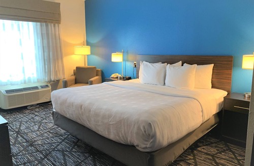 Cambridge Hotel | SureStay by Best Western Cambridge