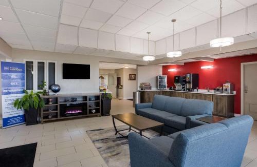 Higginsville Hotel | SureStay Hotel by Best Western Higginsville