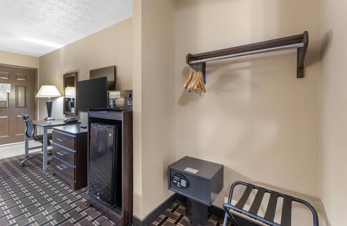 Summersville Hotel | SureStay Hotel by Best Western Summersville