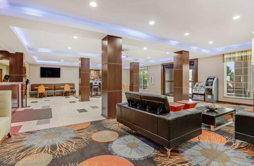 Owasso Hotel | SureStay Plus Hotel by Best Western Owasso Tulsa North