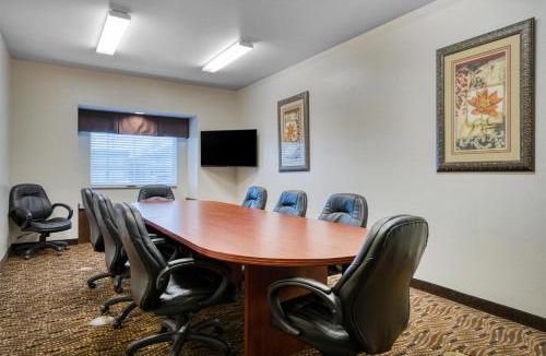 Buckhannon Hotel | SureStay Plus Hotel by Best Western Buckhannon