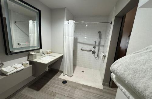 Central Oklahoma City Hotel | Surface Boutique Hotel, Will Rogers Airport, Fairgrounds, Restaurant & Bar