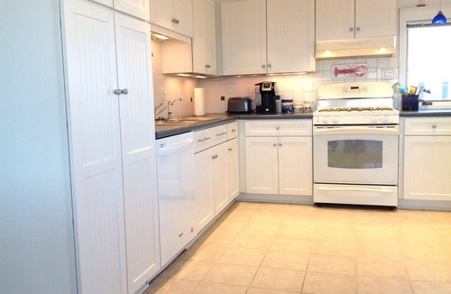 Wells Condo | Sweeping Ocean Views, Rare Opening Due to Last Minute Cancellation