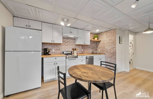 South Addition Condo | Sweet Little Studio!