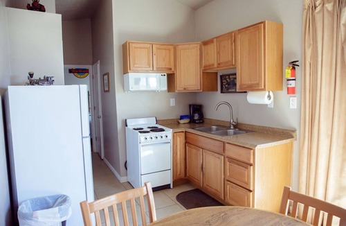 Sevier Apartment | T-00003) The Sante Fe
