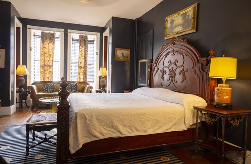 Dupont Circle Hotel | Tabard Inn