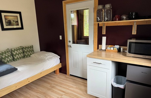 Susitna North Cabin | Talkeetna Wilderness Lodge - Cabin with Two Rooms