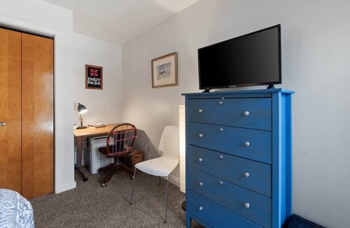 Plymouth Ski Chalet | Tenney Mt Basecamp Ski-In Ski-Out w/Fireplace