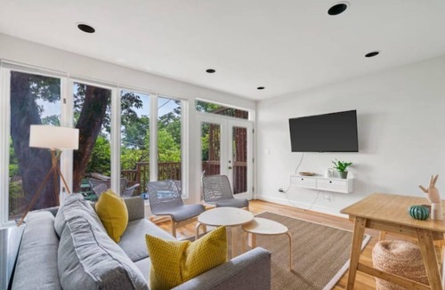 Northwest House | Terraced Townhouse Getaway in Georgetown